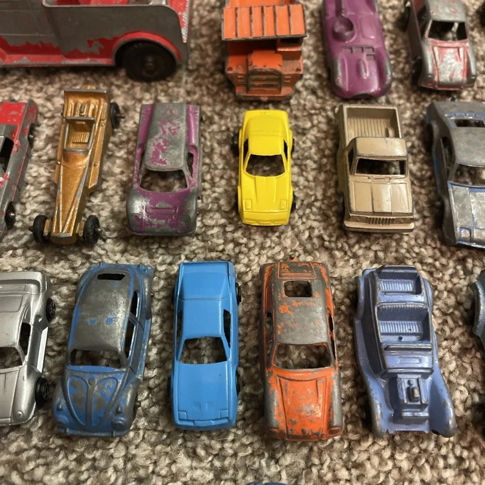36 1950s Tootsie Toys Car Truck Lot USA Rodster Porsche Chevy Pontiac Dragster +